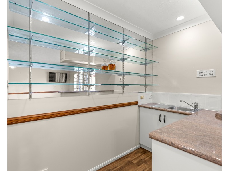 17 Calim Street, Cotswold Hills QLD 4350