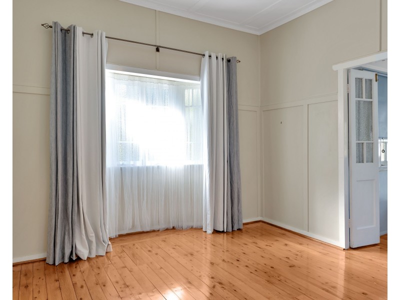 10 Bruce Street, East Toowoomba QLD 4350