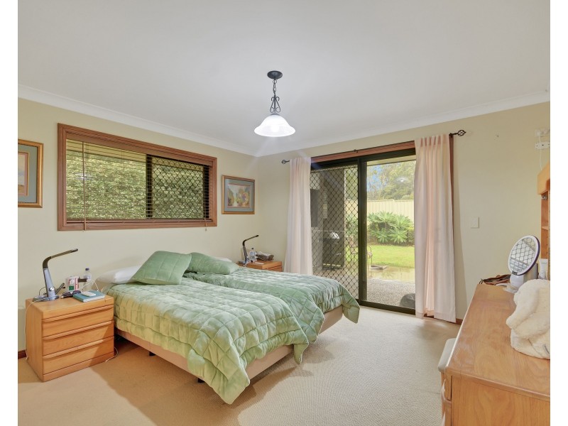 5 Catalina Drive, Wilsonton Heights QLD 4350