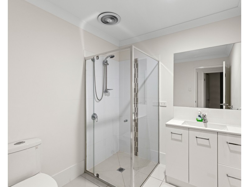 12 Kensei Street, Wyreema QLD 4352