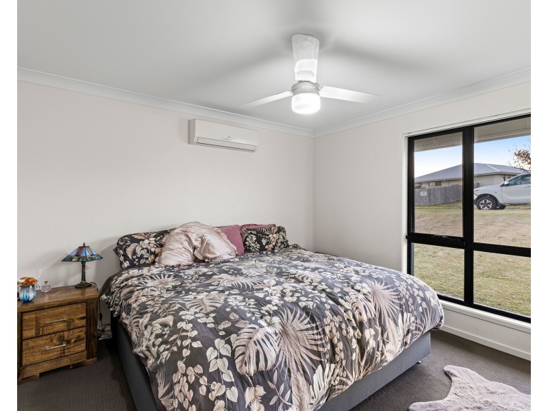 12 Kensei Street, Wyreema QLD 4352