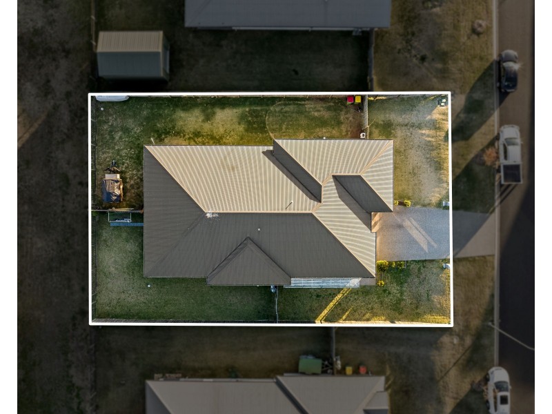 12 Kensei Street, Wyreema QLD 4352