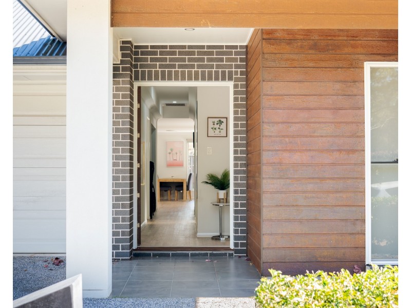 113 Cronin Road, Highfields QLD 4352