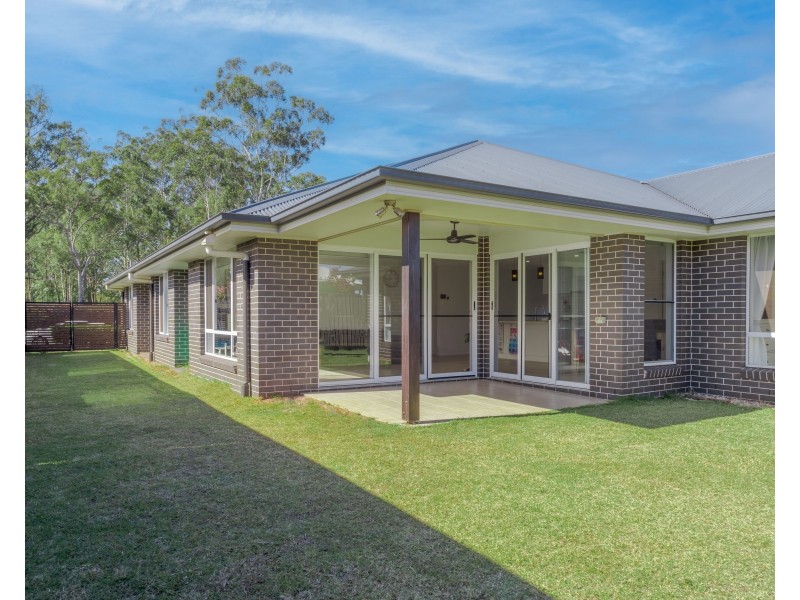 113 Cronin Road, Highfields QLD 4352