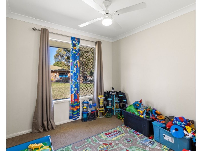 24 Petersens Road, Kingsthorpe QLD 4400