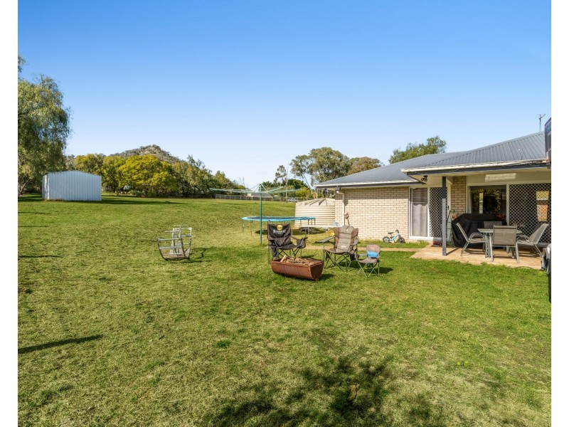 24 Petersens Road, Kingsthorpe QLD 4400