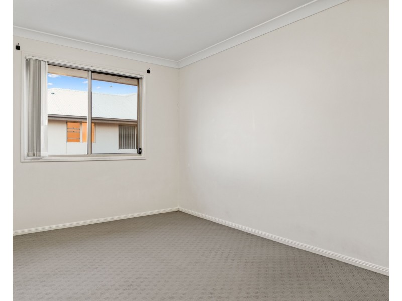 Unit 30/16 Anzac Avenue, Newtown QLD 4350