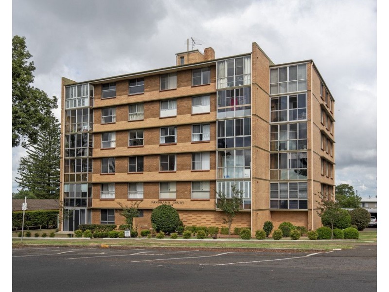Penthouse – Unit 20/33-35 Tourist Road, East Toowoomba QLD 4350