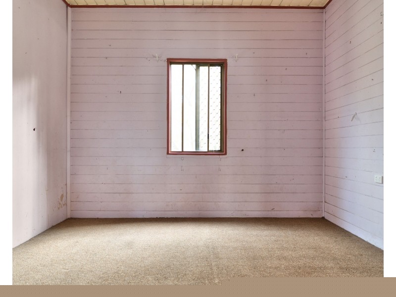 36 Railway Street, Pittsworth QLD 4356