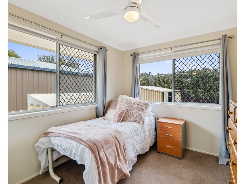 4 Koala Street, Harristown QLD 4350