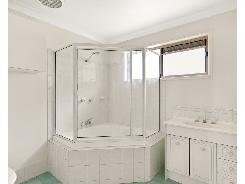 Unit 5/150 Russell Street, Newtown QLD 4350