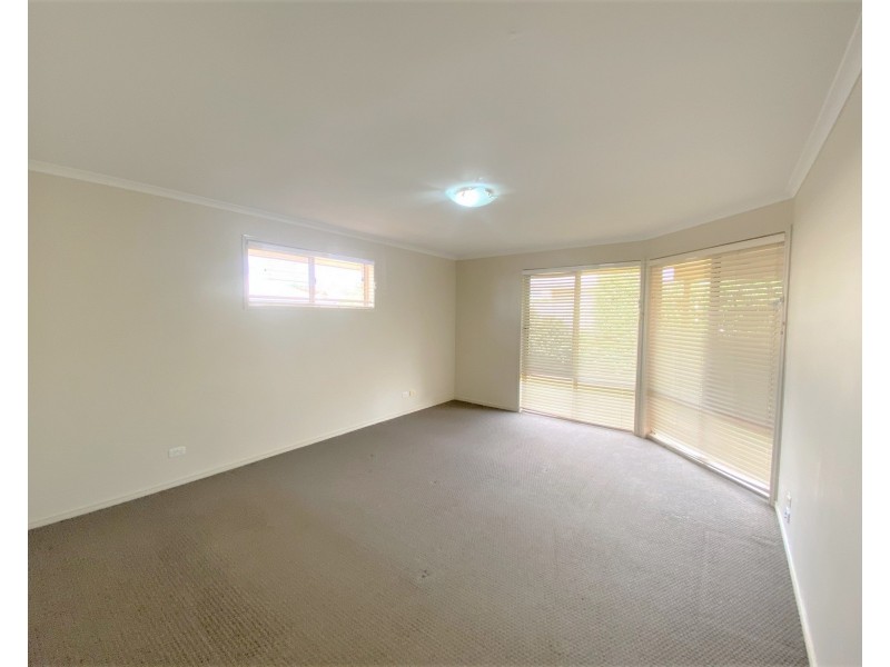 84 Aberdeen Street, Rangeville QLD 4350
