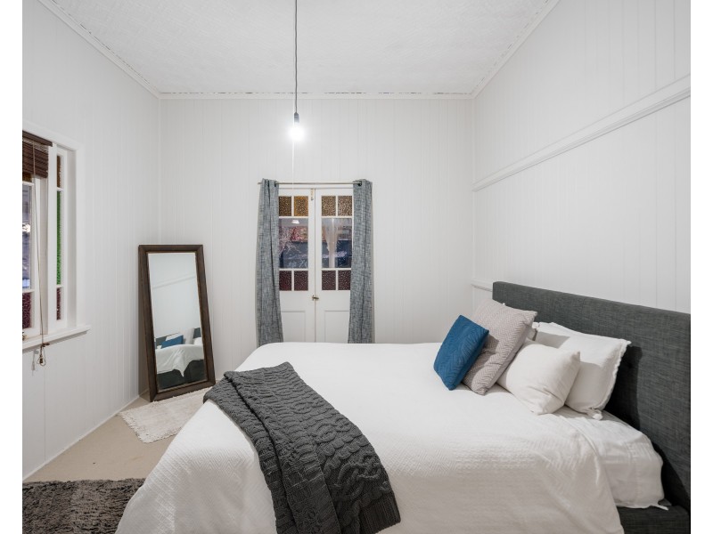 438 Douglas Plainby Road, Douglas QLD 4354