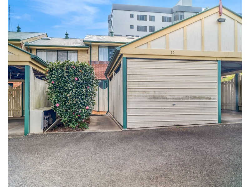 Unit 15/77 Lindsay Street, East Toowoomba QLD 4350