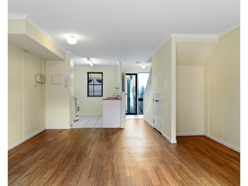 Unit 15/77 Lindsay Street, East Toowoomba QLD 4350