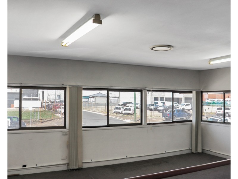 Shed 6/15 Wylie Street, Toowoomba City QLD 4350