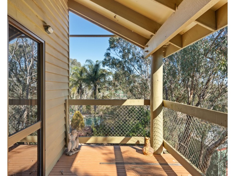 32 Linora Drive, Gowrie Mountain QLD 4350