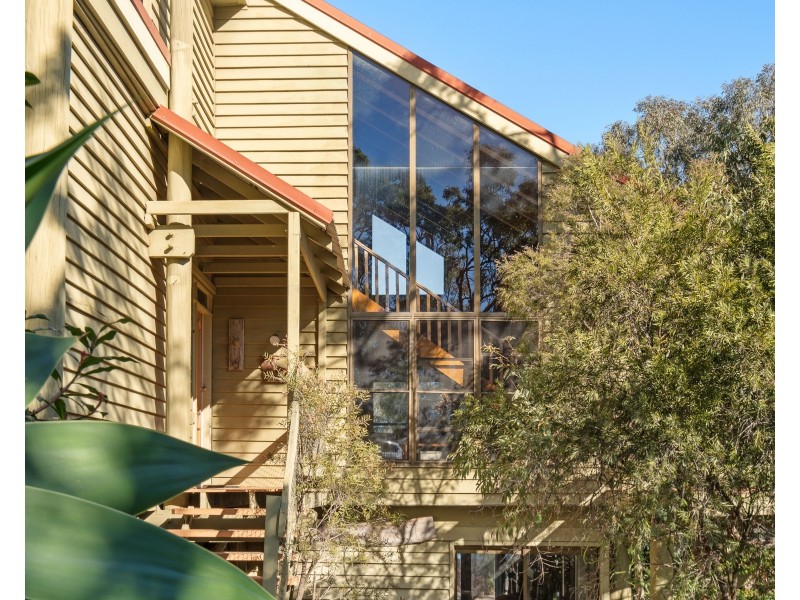 32 Linora Drive, Gowrie Mountain QLD 4350
