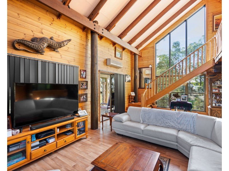 32 Linora Drive, Gowrie Mountain QLD 4350