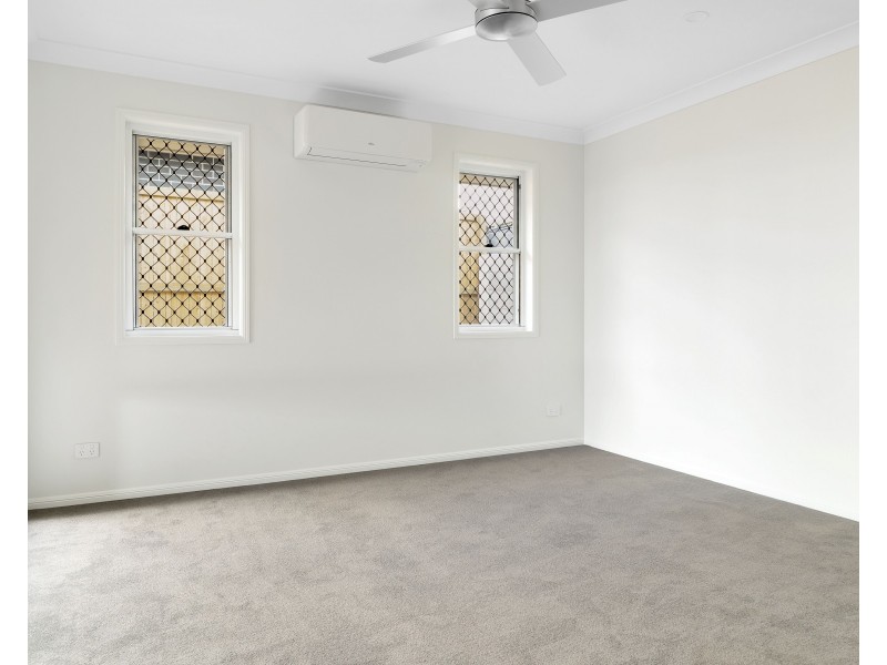 79 Adelaide Street, Cranley QLD 4350