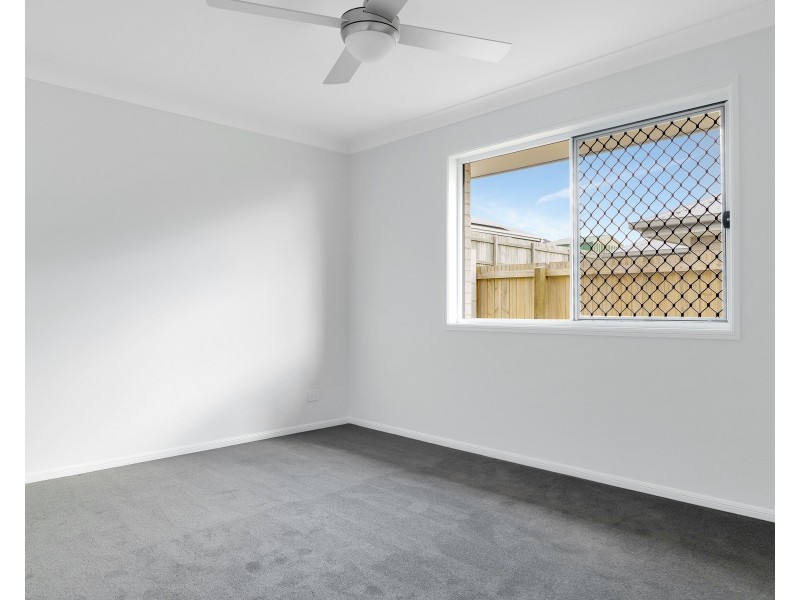 79 Adelaide Street, Cranley QLD 4350