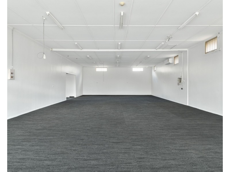 Shop B/340 Alderley Street, Kearneys Spring QLD 4350