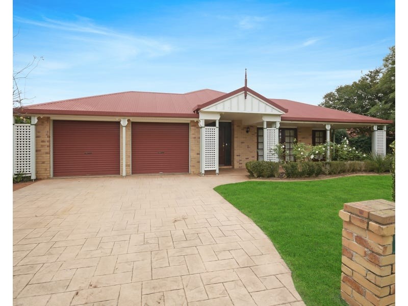 39 Dandelion Drive, Middle Ridge QLD 4350