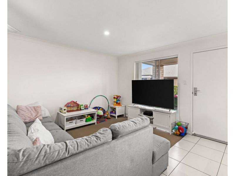 Unit 9/98 Main Street, Westbrook QLD 4350