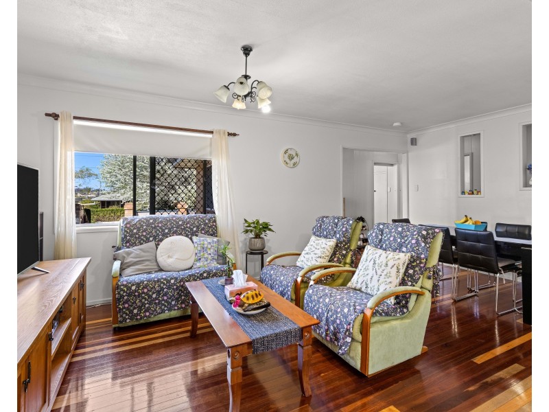 57 Knockator Crescent, Centenary Heights QLD 4350