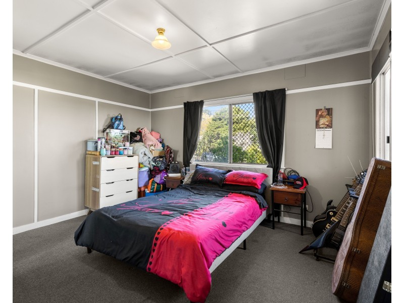 9 Kelly Street, Harlaxton QLD 4350