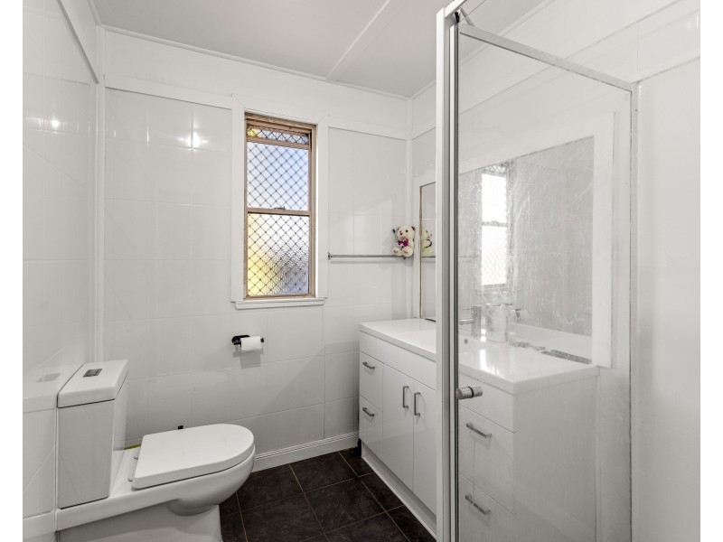 9 Kelly Street, Harlaxton QLD 4350