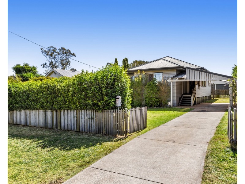 9 Kelly Street, Harlaxton QLD 4350