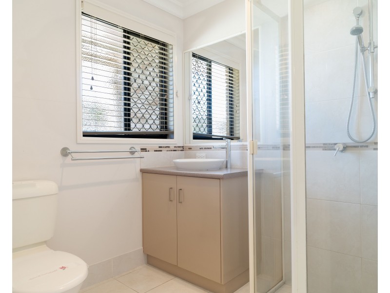 11 Sommariva Street, Westbrook QLD 4350