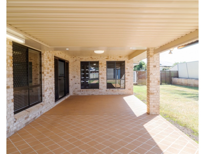 11 Sommariva Street, Westbrook QLD 4350