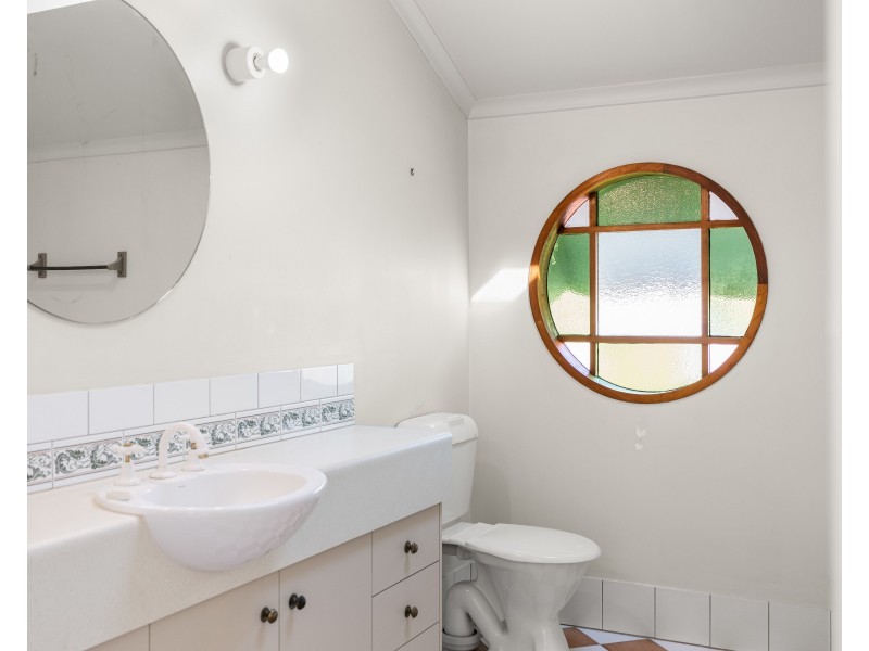 Unit 4/120 Neil Street, South Toowoomba QLD 4350