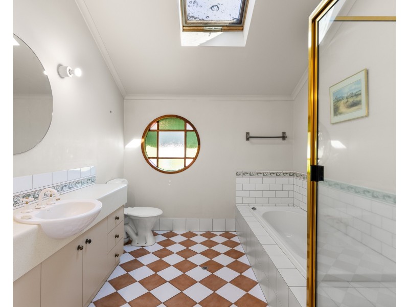 Unit 4/120 Neil Street, South Toowoomba QLD 4350