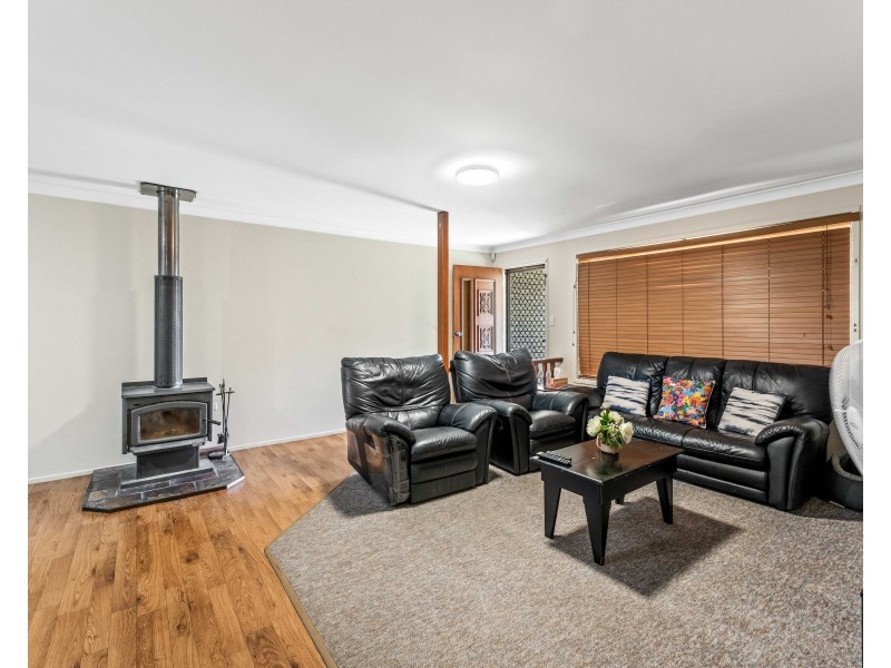 27 McFarlane Street, Wilsonton QLD 4350