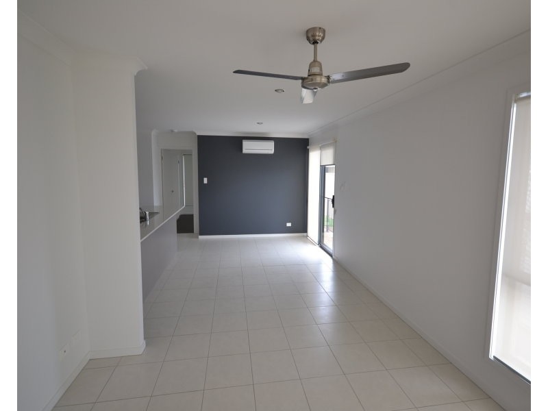 Unit 2/10 Preston Court, Glenvale QLD 4350