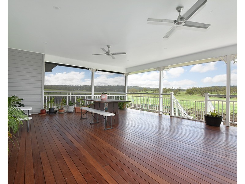 264 Cambooya Street, Drayton QLD 4350