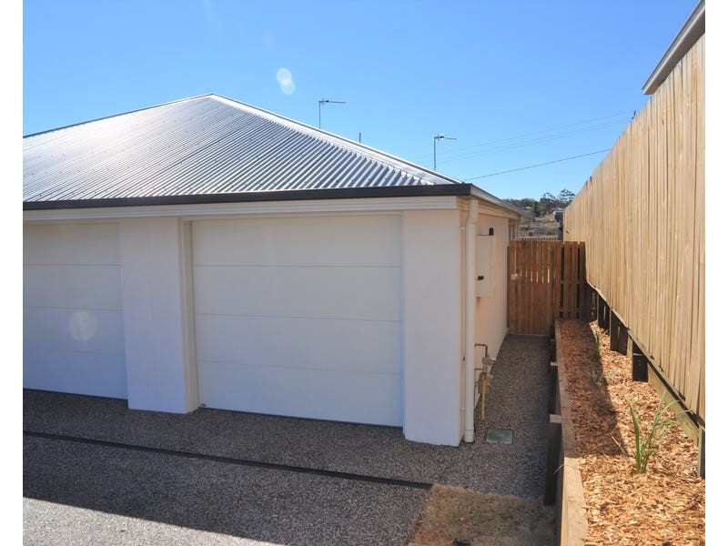 Unit 2/17 Diva Lane, Glenvale QLD 4350