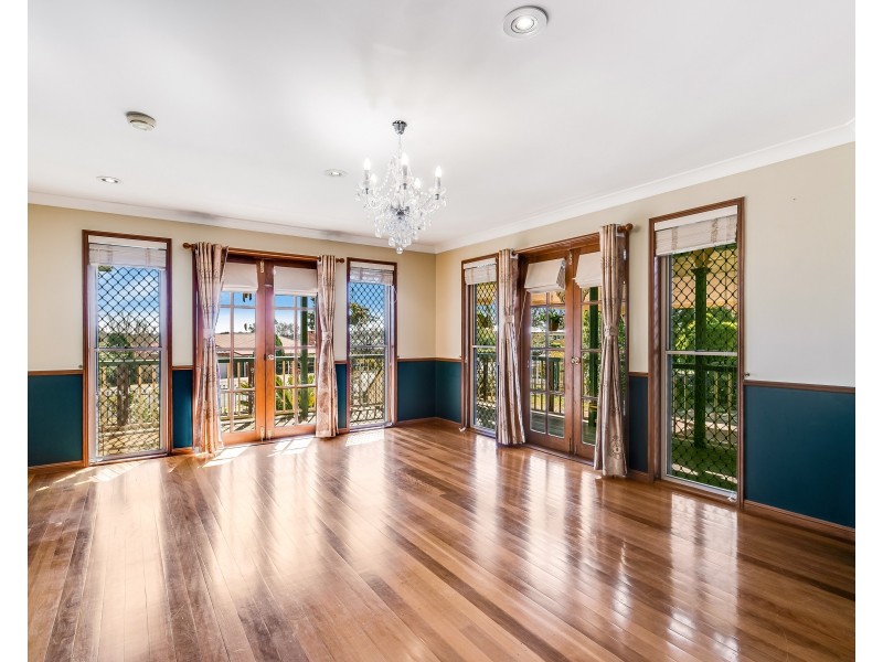 190 Stenner Street, Middle Ridge QLD 4350