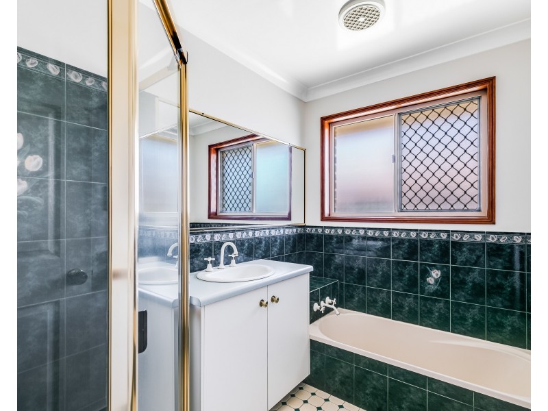 190 Stenner Street, Middle Ridge QLD 4350