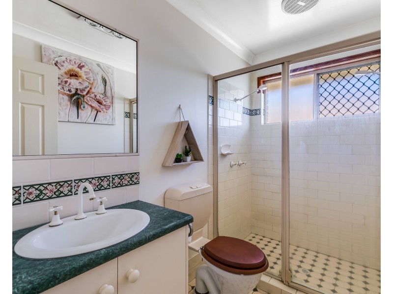 190 Stenner Street, Middle Ridge QLD 4350