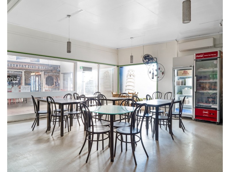 Shop 7/8 Hume Street, North Toowoomba QLD 4350