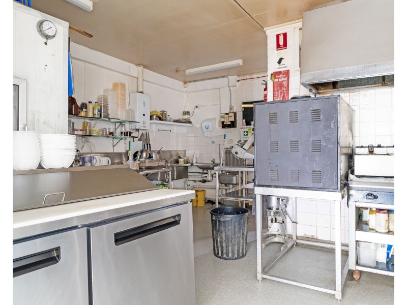 Shop 7/8 Hume Street, North Toowoomba QLD 4350