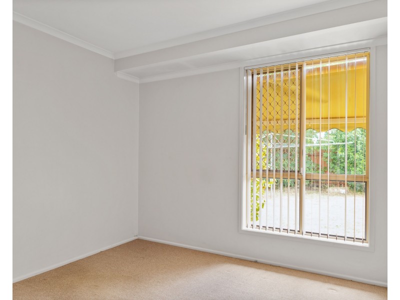 16 Carmen Street, Kearneys Spring QLD 4350