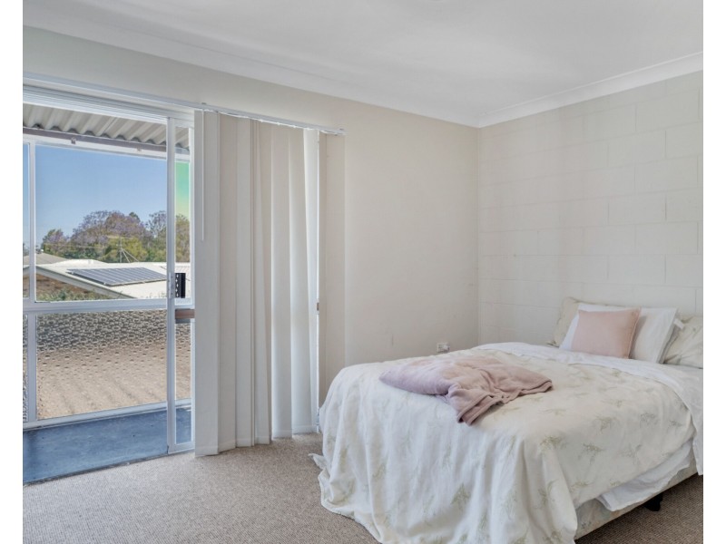 Unit 6/9 Whitefriars Street, Rockville QLD 4350