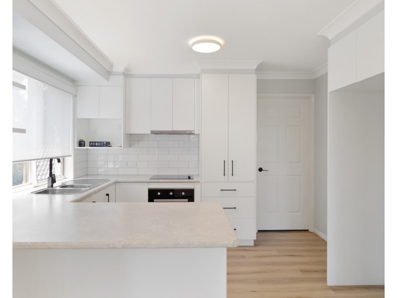 11 Nimrod Court, Wilsonton QLD 4350