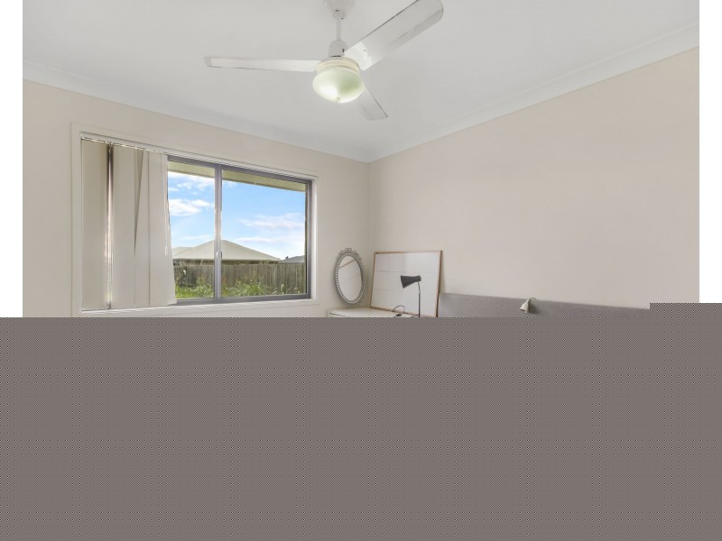 Unit 2/27 Weebah Place, Cambooya QLD 4358