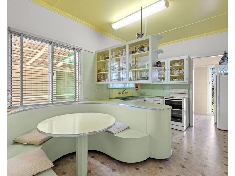 296 Alderley Street, Centenary Heights QLD 4350